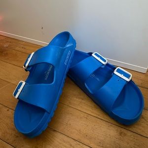 Birkenstock’s (Unisex) Size 38